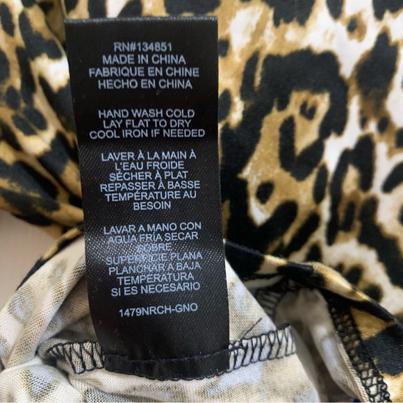 WAYF Cropped Animal Print Long Sleeve Top Size Small NWT - Picture 7 of 9